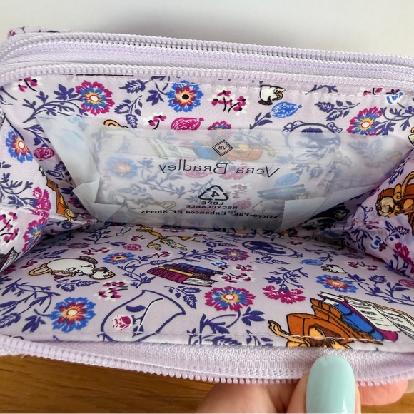 Disney x Vera Bradley Belle Floral RFID Wristlet Wallet Purple NWT - Picture 9 of 13